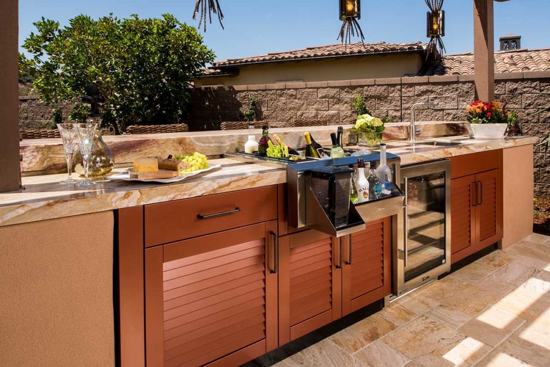 Outdoor Kitchen Trends Perfect For Entertaining Outdoors
