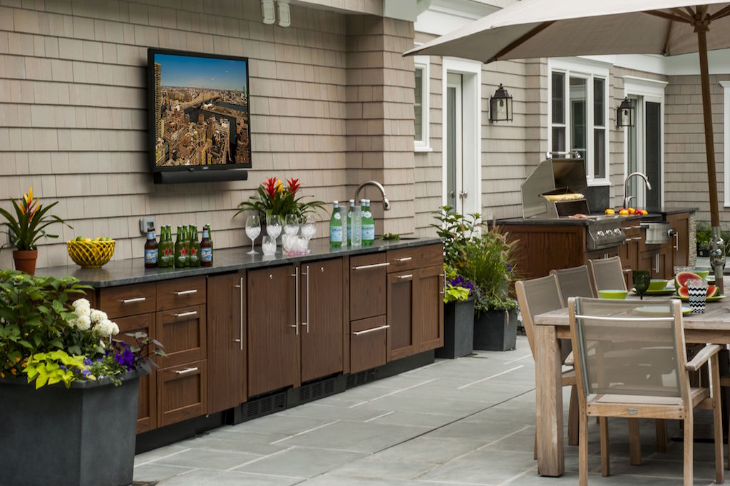 outdoor kitchen and TV ideas