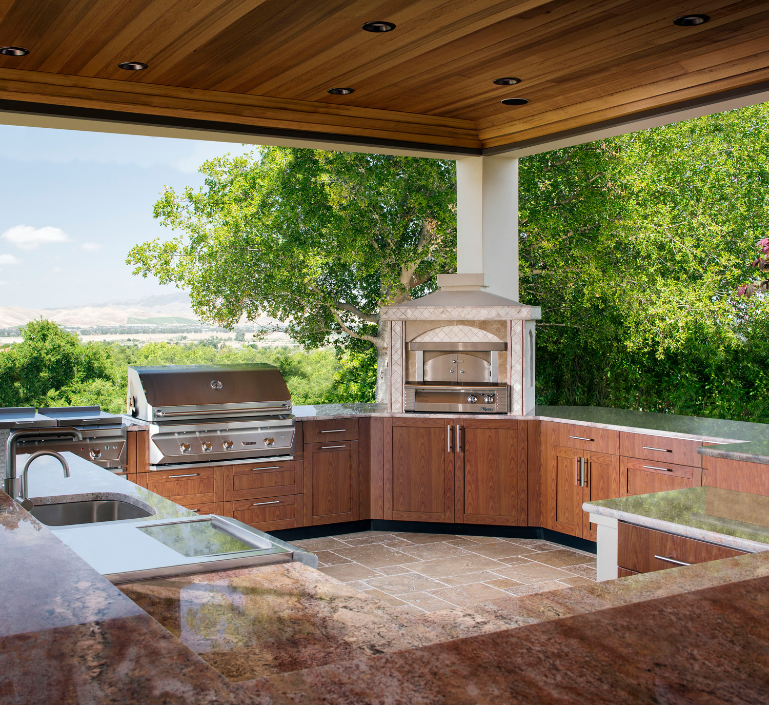 outdoor pizza oven cabinetry