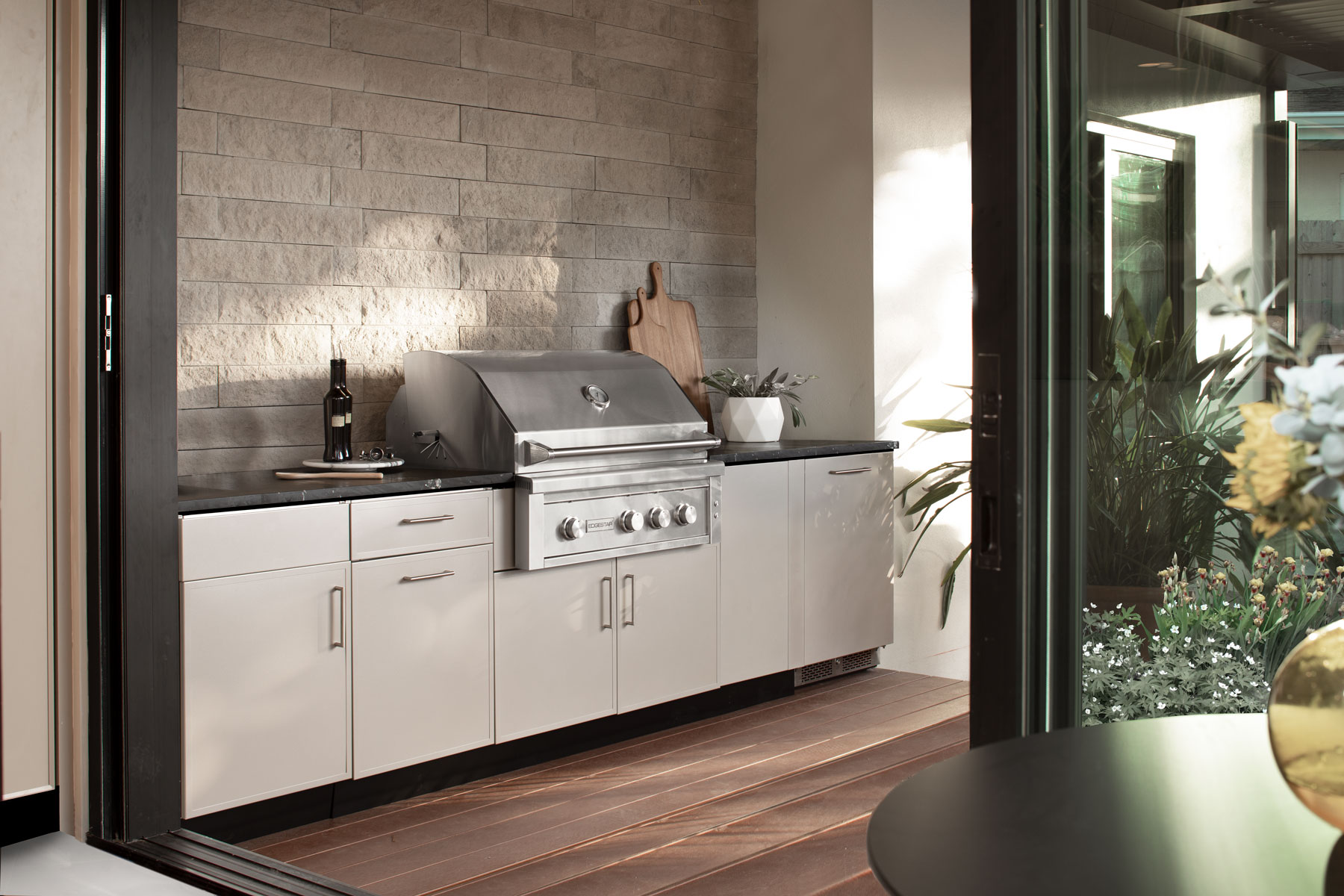 luxury stainless steel outdoor kitchens | brown jordan outdoor